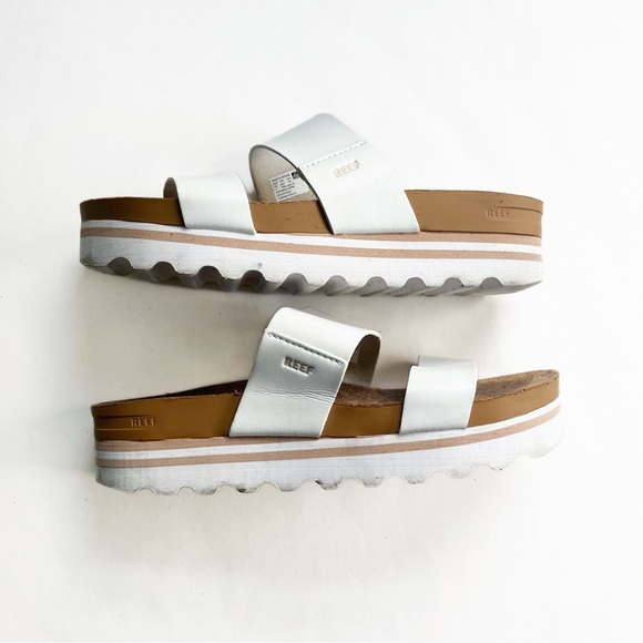 Reef Cushion Vista Hi Platform Two Strap White Slide Sandals Women’s 7 - Picture 2 of 9